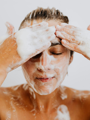 The Power of ABBI Cleansers for your skin isn’t just about removing makeup or dirt. It’s about giving your skin the chance to truly rest and rejuvenate overnight